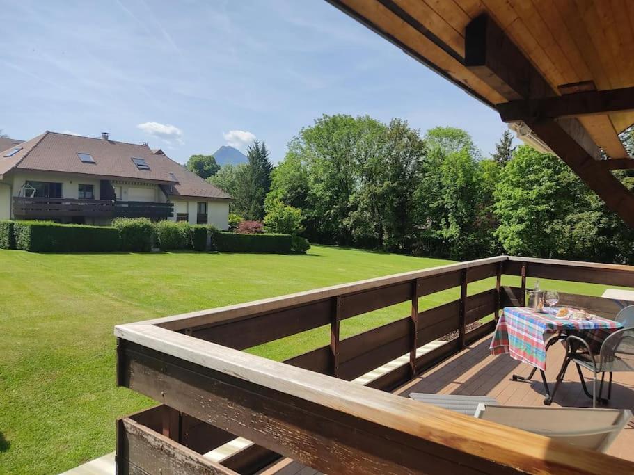 Bel Appartement Au Calme A 5 Minutes Du Village Menthon-Saint-Bernard Extérieur photo